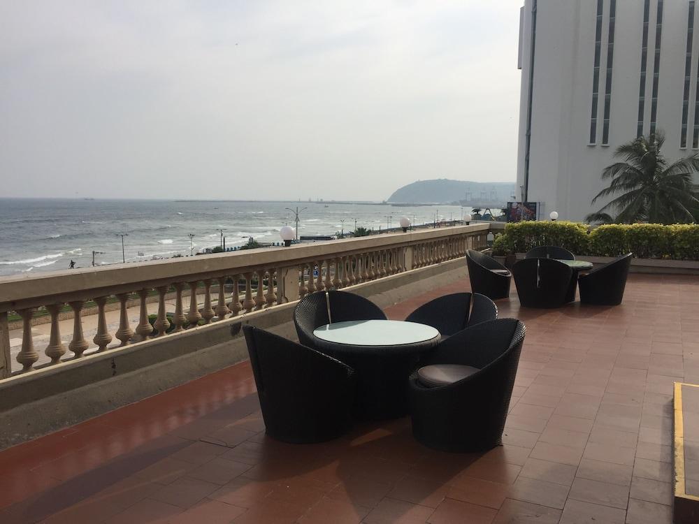 The Gateway Hotel Beach Road Visakhapatnam Exterior foto